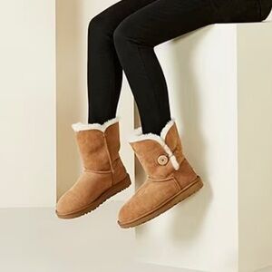 Women’s Ugg Bailey Button II Boots